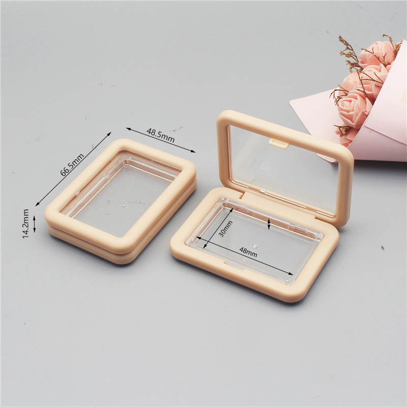 Transparent rectangular blush highlighter box