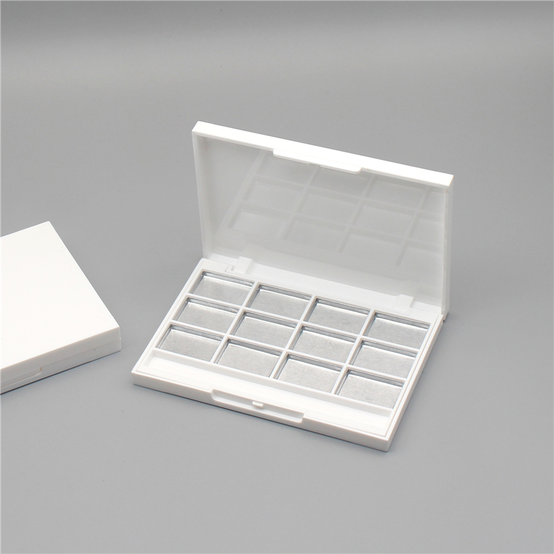Square magnetic eye shadow palette