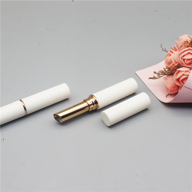 2g matte white lip balm tube